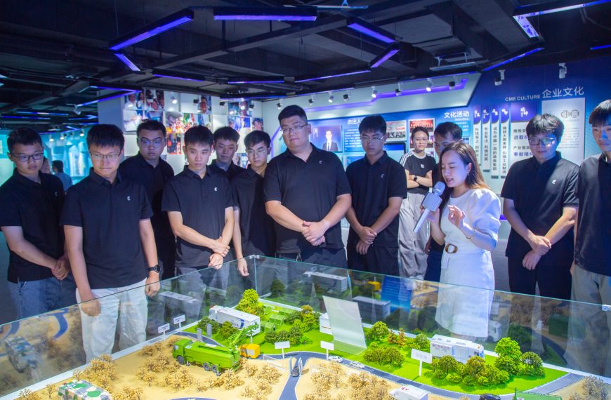 【人才赋能】成飞新材首届“追风展翼”计划顺利启动